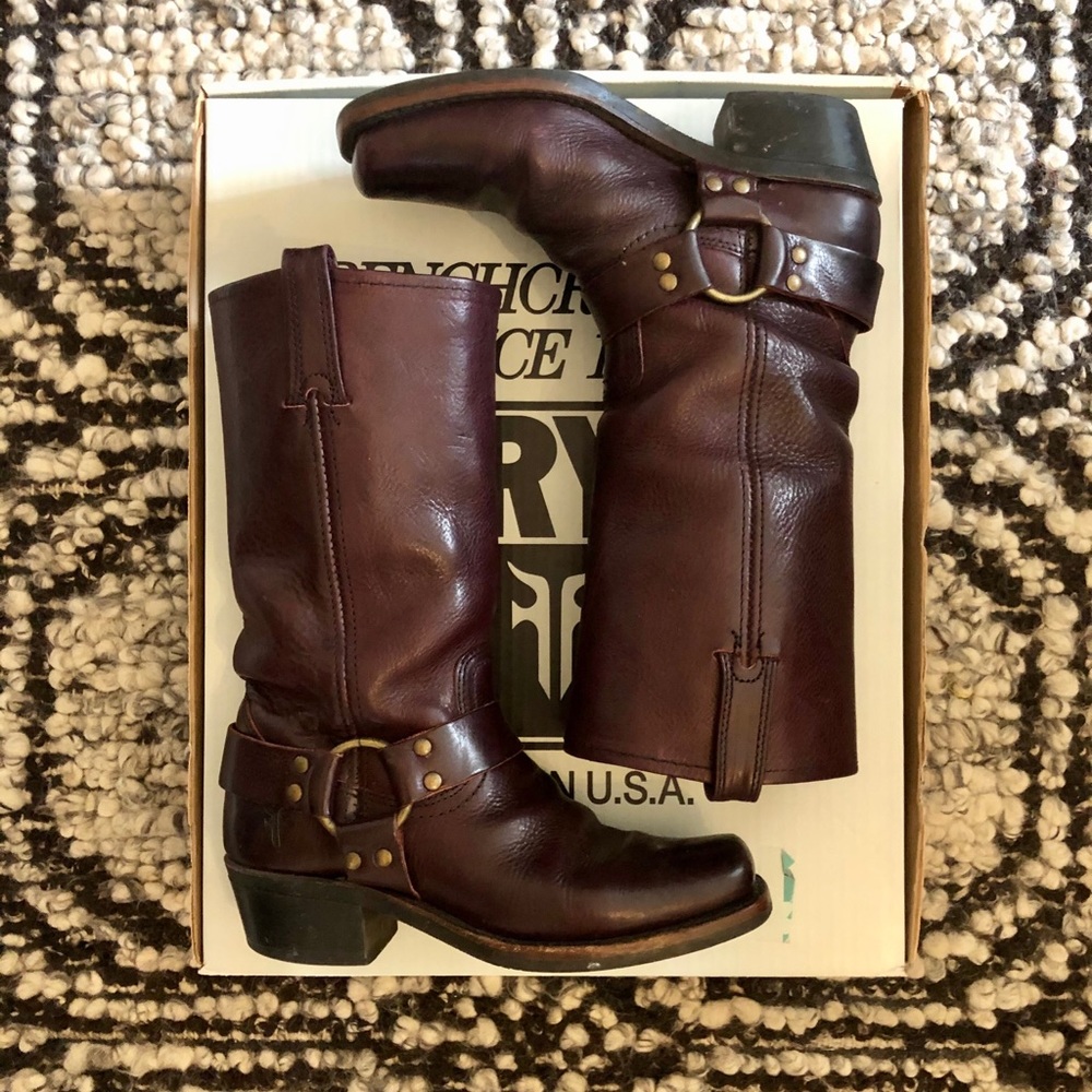 FRYE Plum harness 12R boot size 7